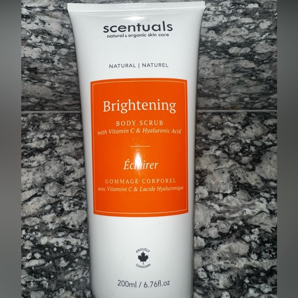 Scentuals Brightening Body Scrub With Vitamin C & Hyaluronic Acid ~ 200 ml - Picture 3 of 4
